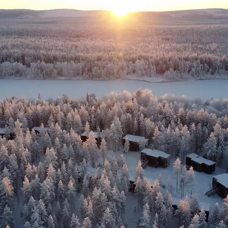 Noa Aurora Lapland