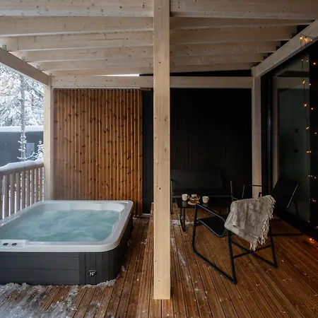 Noa Aurora Lapland 5*